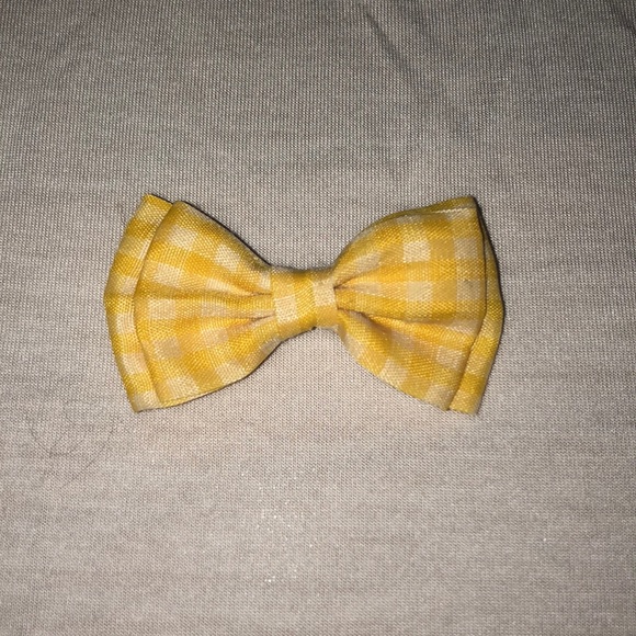 Adorable Yellow Bow Hair Clip Barrette - Picture 1 of 2